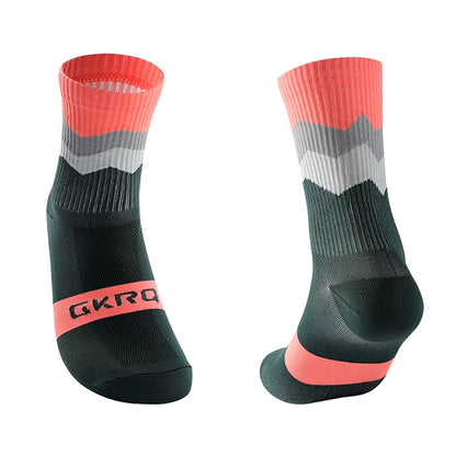 Cycling Socks for Men and Women Breathable Ankle Length Sports Gym Cycling Socks Non Slip Moisture Wicking Cycling Ankle Socks