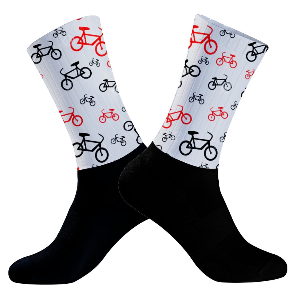 New Summer anti Slip Seamless Breathable Cycling Socks Aero Bike Wearproof Road Socks