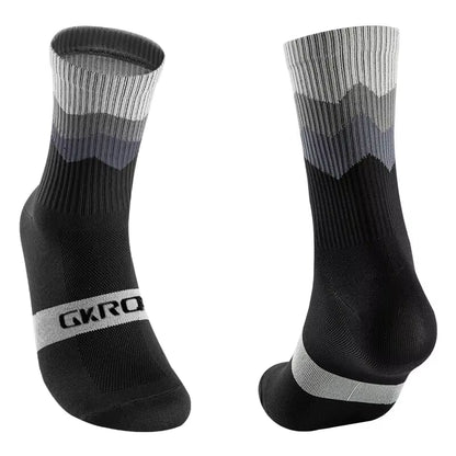 Cycling Socks for Men and Women Breathable Ankle Length Sports Gym Cycling Socks Non Slip Moisture Wicking Cycling Ankle Socks